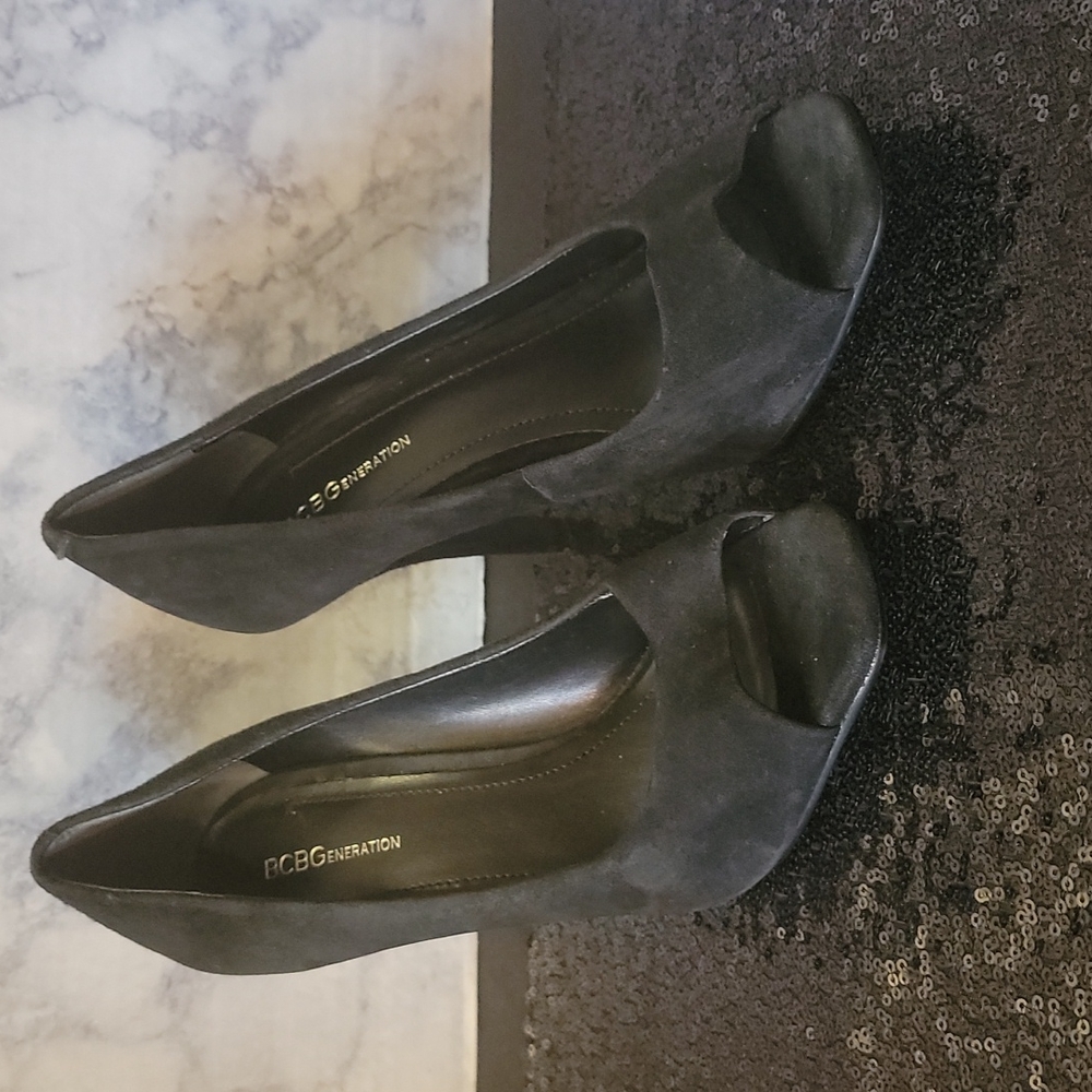 BCBGeneration Shoes Women's Size 8.5 Black Suede Heels